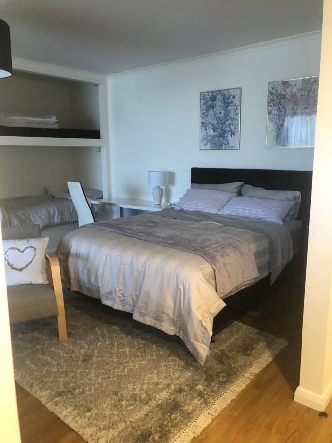 Lux Studio In Dunedin Central Екстер'єр фото