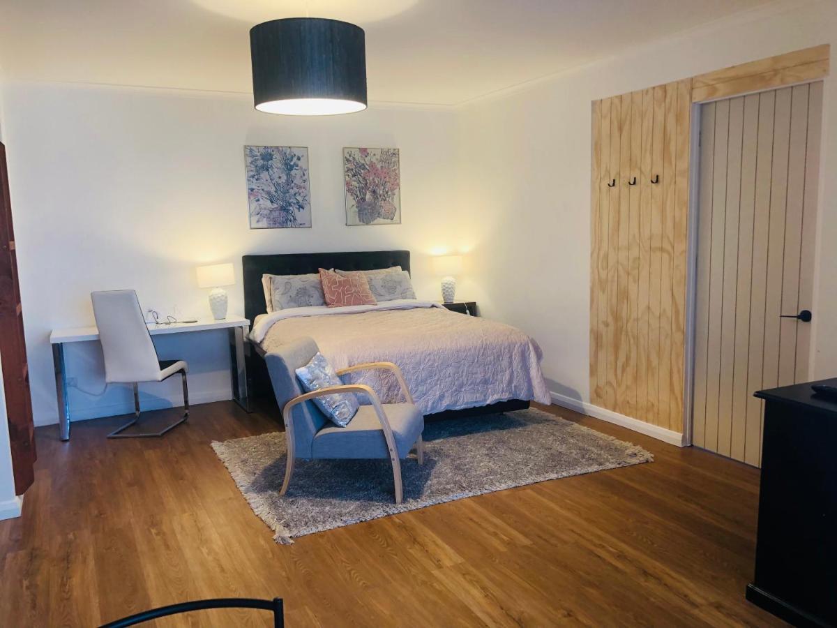 Lux Studio In Dunedin Central Екстер'єр фото